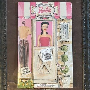 NIP Country Weekend Barbie Magnets